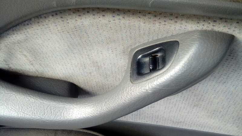 MANDO ELEVALUNAS TRASERO IZQUIERDO