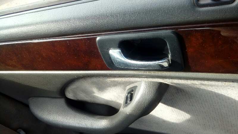 ELEVALUNAS TRASERO IZQUIERDO