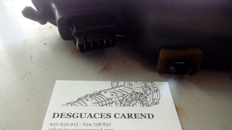 MANDO ELEVALUNAS DELANTERO DERECHO