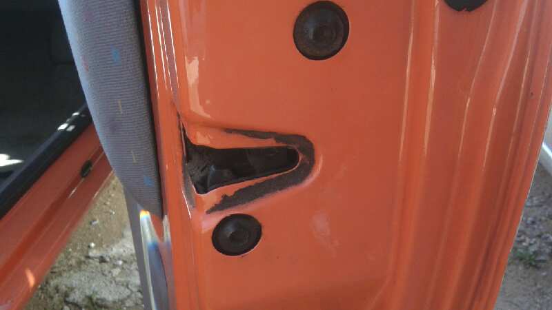 CERRADURA PUERTA DELANTERA DERECHA