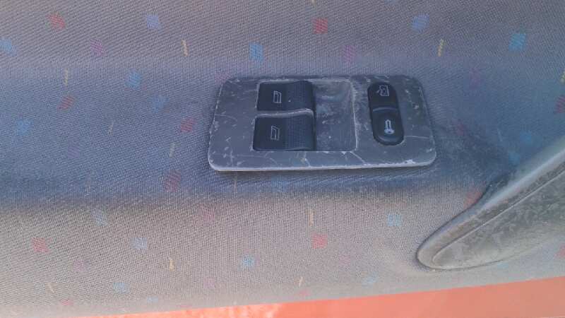 MANDO ELEVALUNAS DELANTERO IZQUIERDO 