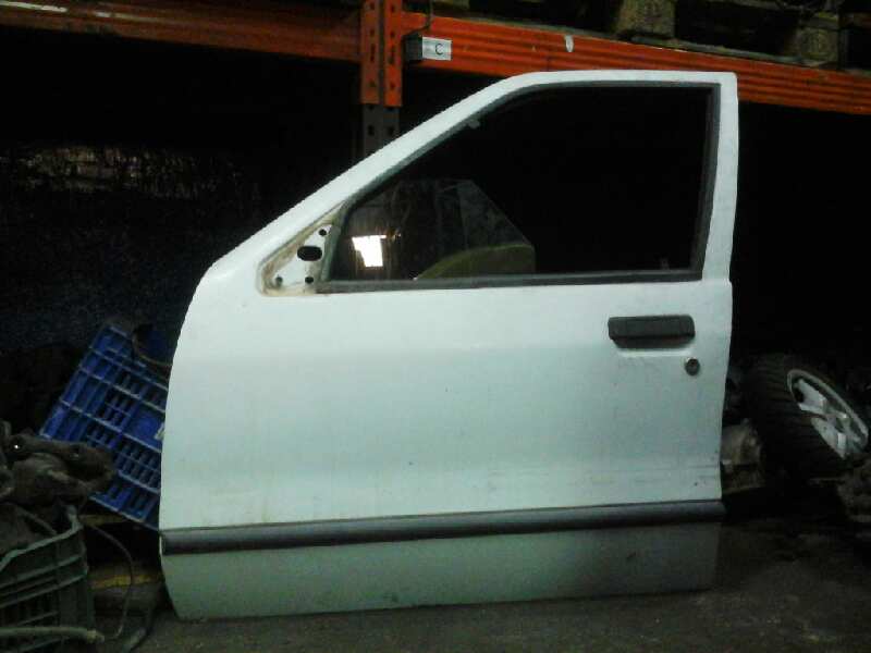 PUERTA DELANTERA IZQUIERDA