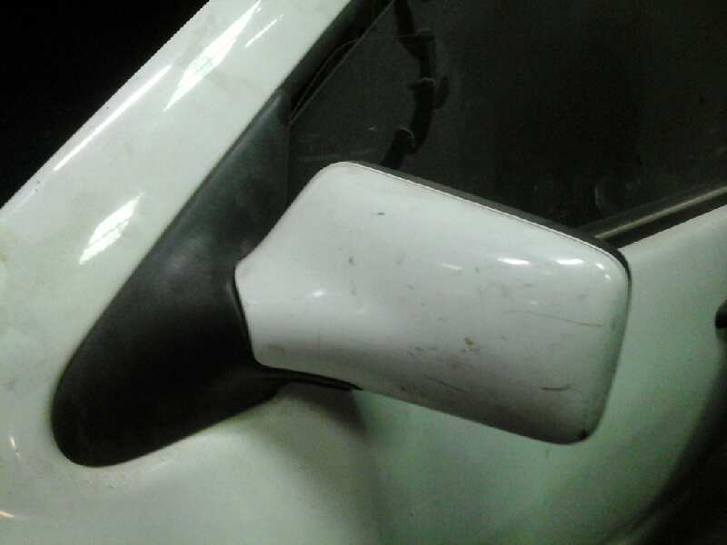 RETROVISOR IZQUIERDO