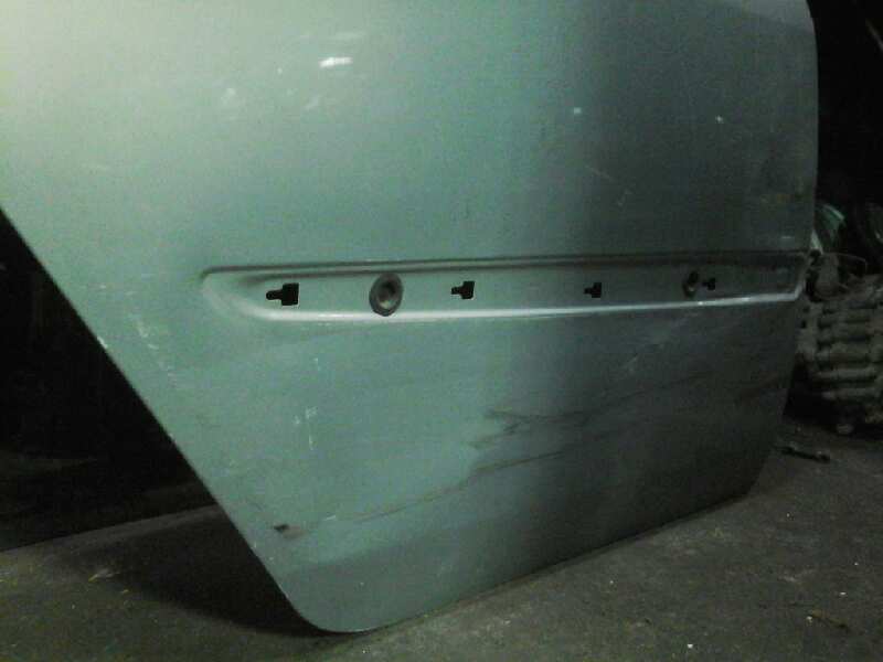 PUERTA TRASERA DERECHA