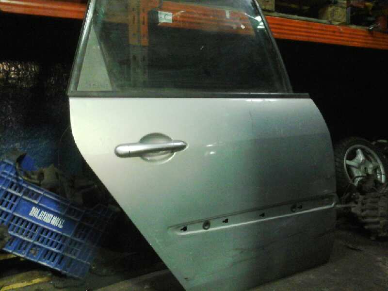 PUERTA TRASERA DERECHA