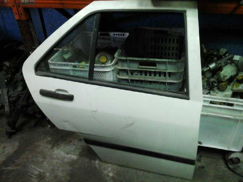 CERRADURA PUERTA TRASERA IZQUIERDA 