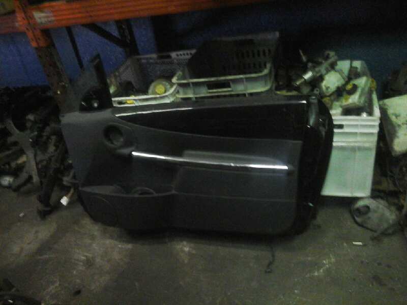 CERRADURA PUERTA DELANTERA DERECHA