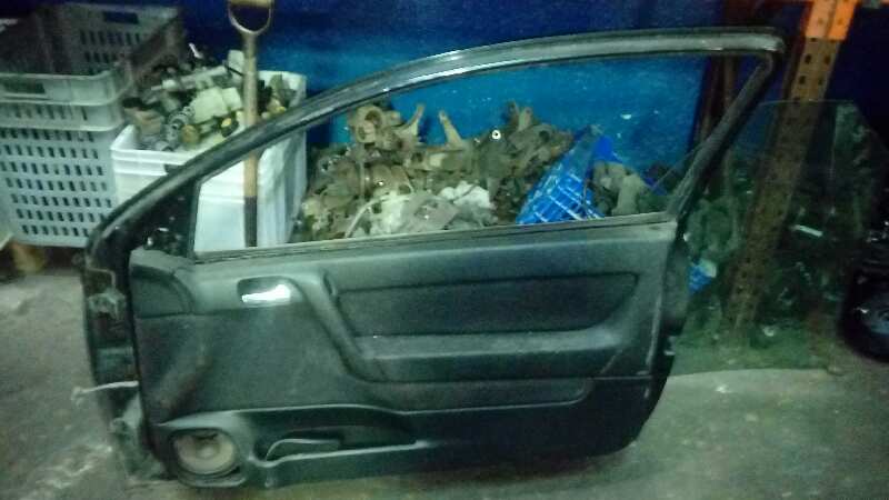 PUERTA DELANTERA IZQUIERDA