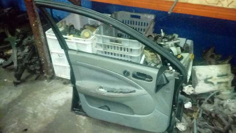 PUERTA DELANTERA IZQUIERDA