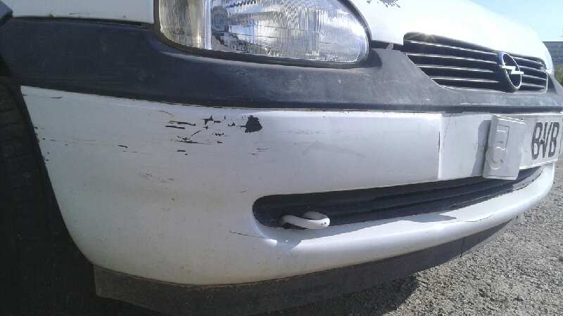 PARAGOLPES DELANTERO