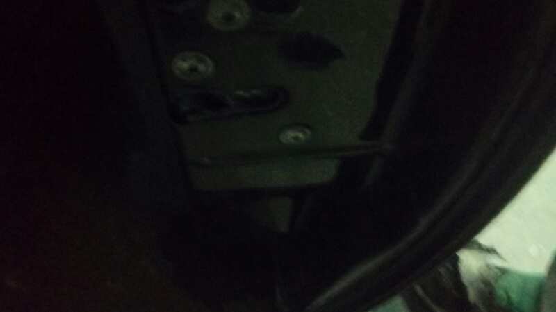 CERRADURA PUERTA DELANTERA DERECHA