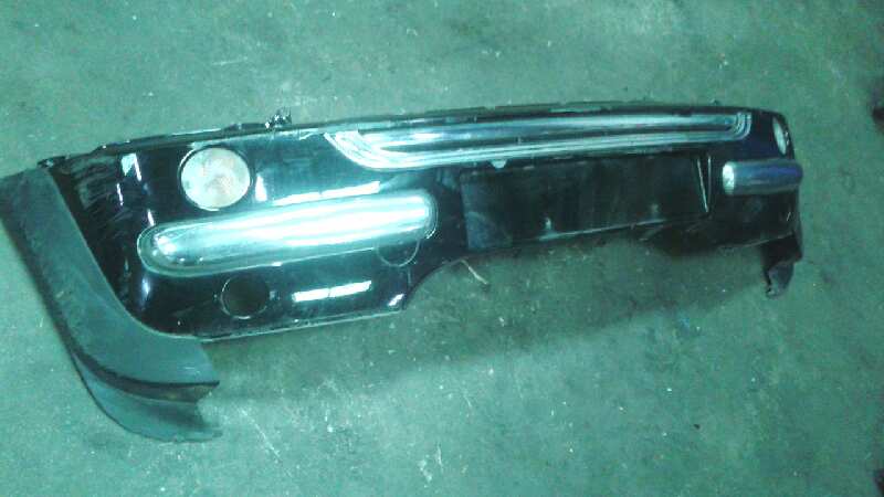 PARAGOLPES DELANTERO