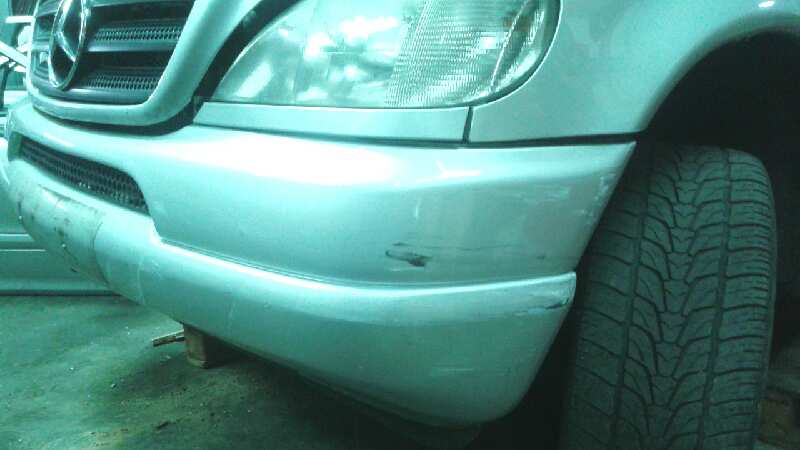 PARAGOLPES DELANTERO