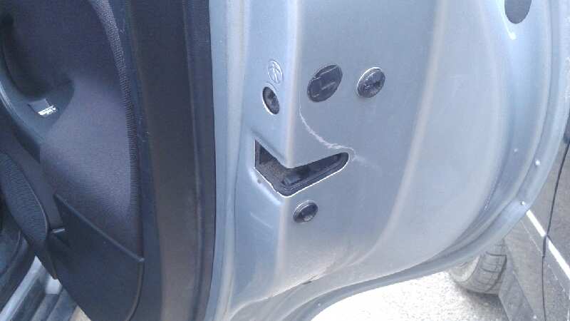 CERRADURA PUERTA TRASERA DERECHA 