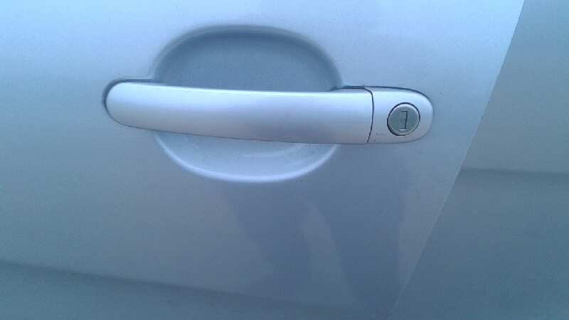 MANETA EXTERIOR DELANTERA IZQUIERDA