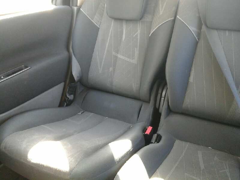 ASIENTOS TRASERO DERECHO