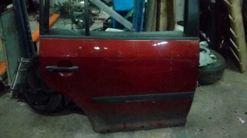 PUERTA TRASERA DERECHA