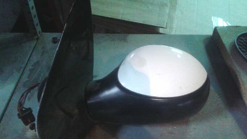 RETROVISOR IZQUIERDO