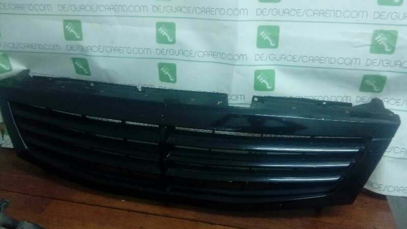 CALANDRA DELANTERA DE RADIADOR