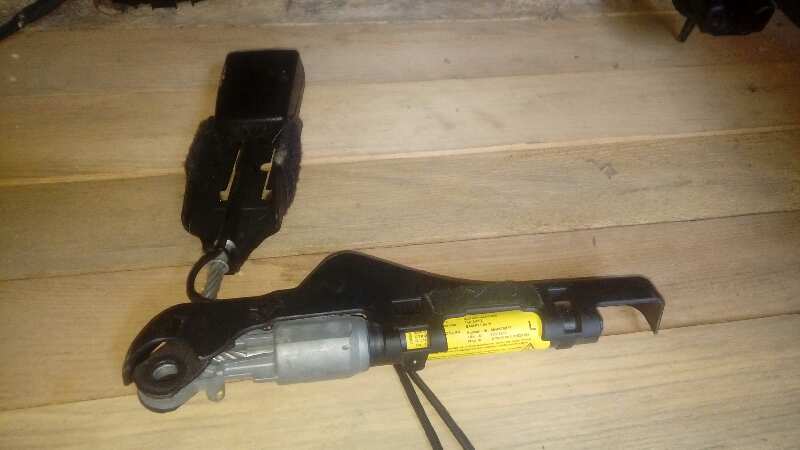 PRETENSOR AIRBAG IZQUIERDO