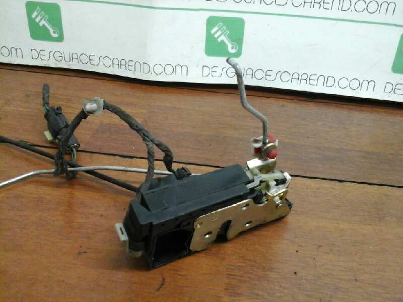 CERRADURA PUERTA TRASERA DERECHA 