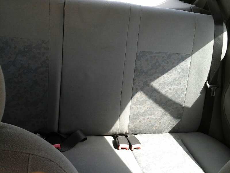 ASIENTO TRASERO MEDIO
