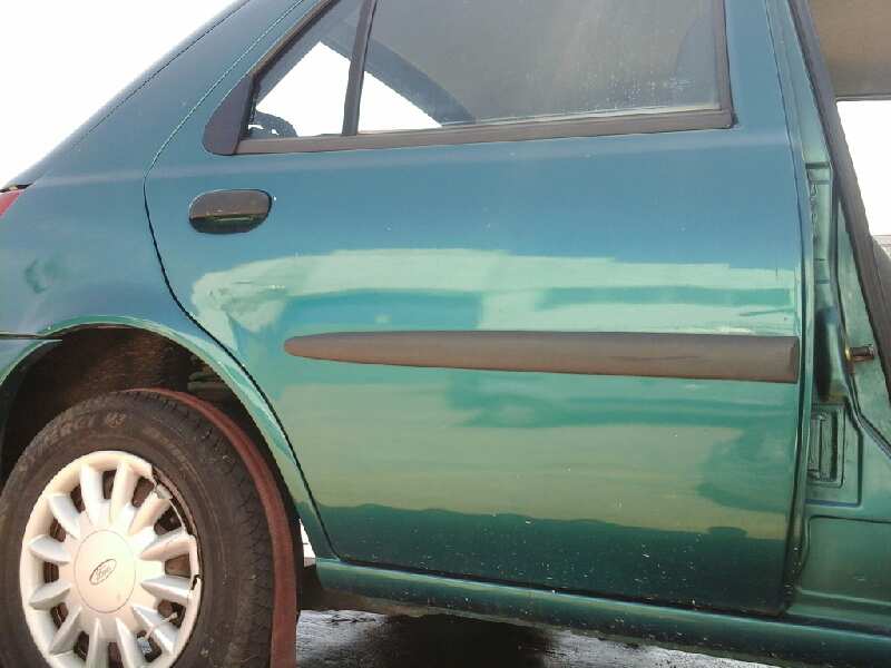 PUERTA TRASERA DERECHA