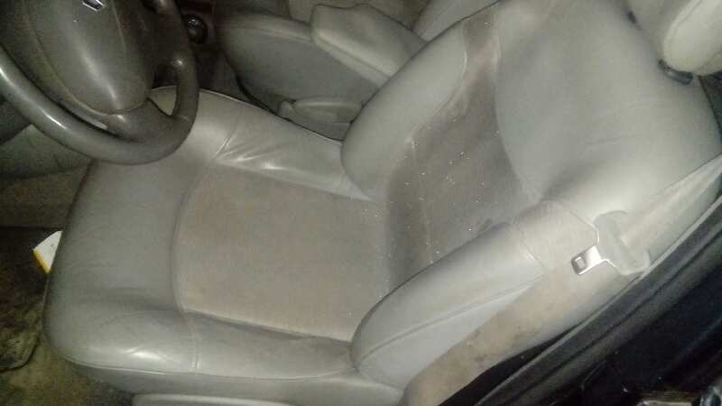 ASIENTO DELANTERO IZQUIERDO