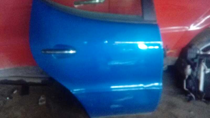 PUERTA TRASERA DERECHA