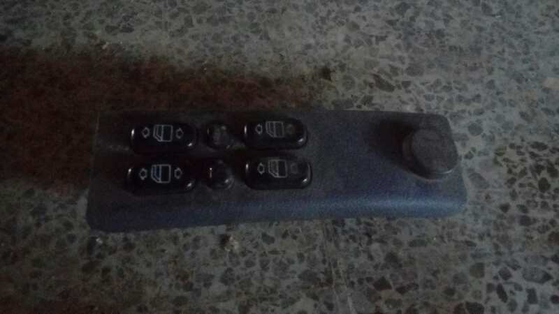 MANDO ELEVALUNAS DELANTERO IZQUIERDO 