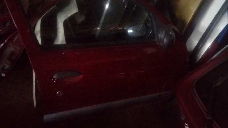 PUERTA DELANTERA DERECHA