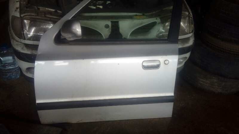 PUERTA DELANTERA IZQUIERDA