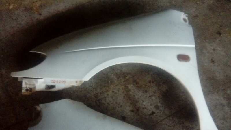 ALETA DELANTERA IZQUIERDA