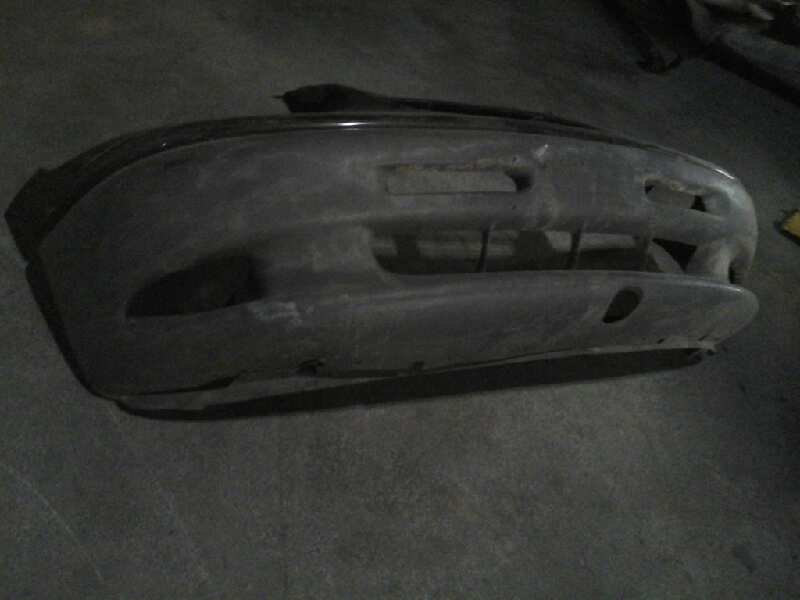 PARAGOLPES DELANTERO