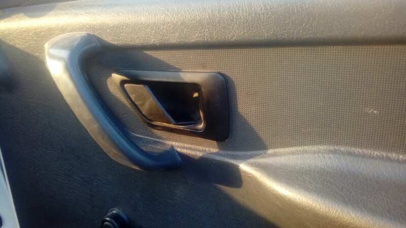 MANETA INTERIOR DELANTERA DERECHA