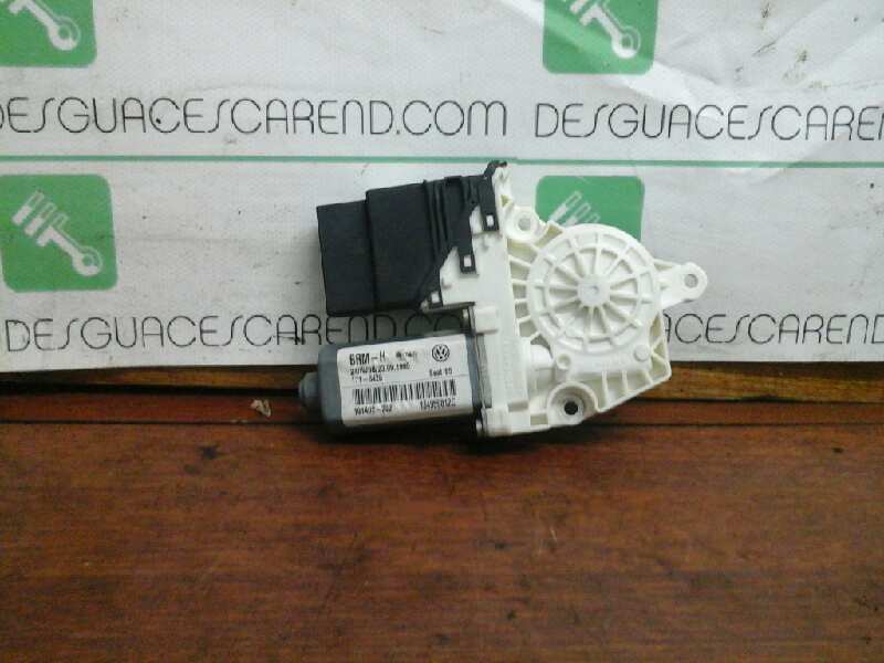 MOTOR ELEVALUNAS TRASERO DERECHO