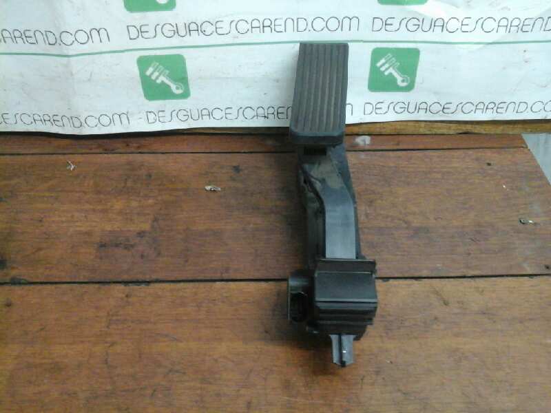 PEDAL ACELERADOR