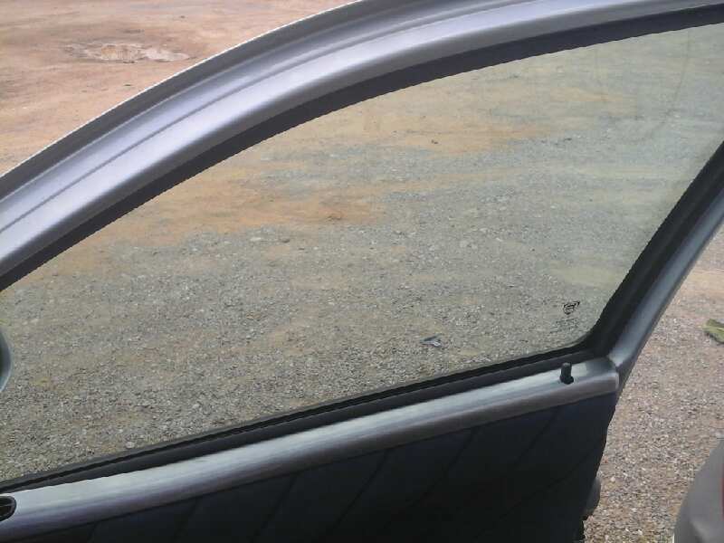 LUNA DELANTERA DERECHA