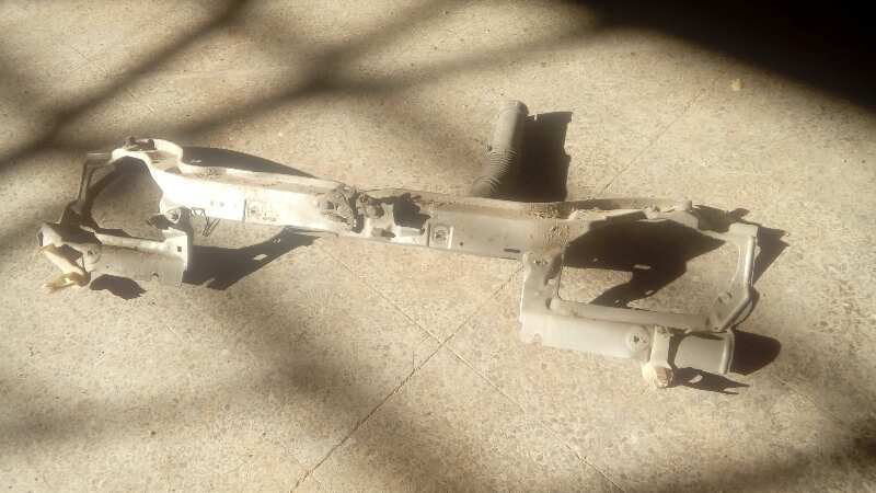 CALANDRA DELANTERA DE RADIADOR