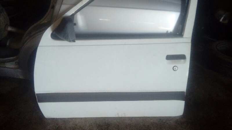 PUERTA DELANTERA IZQUIERDA