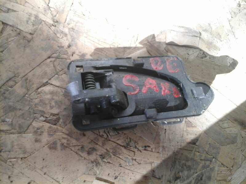 MANETA INTERIOR DELANTERA DERECHA