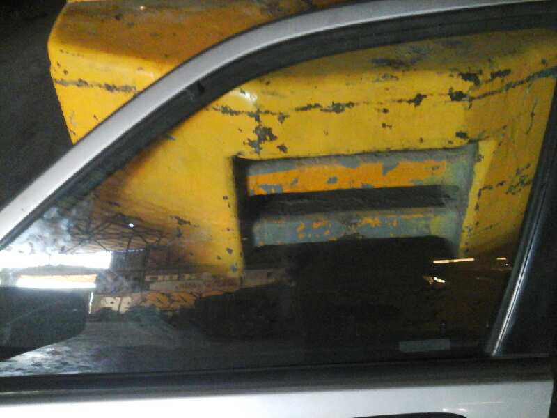 LUNA DELANTERA IZQUIERDA