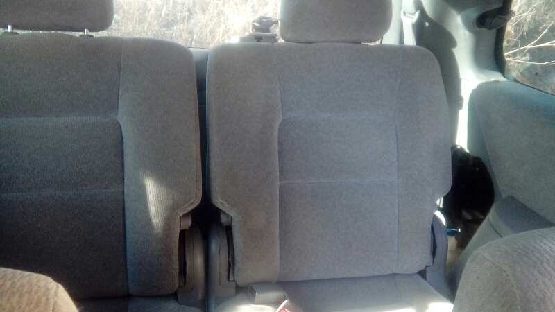 ASIENTO TRASERO MEDIO