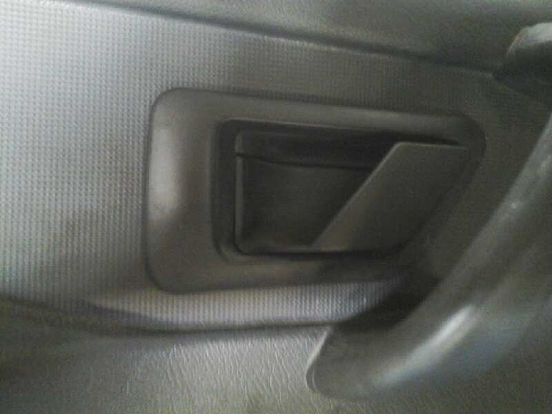 MANETA INTERIOR DELANTERA IZQUIERDA