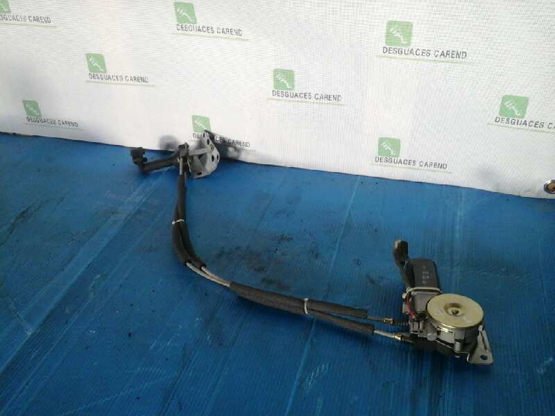 ELEVALUNAS TRASERO DERECHO