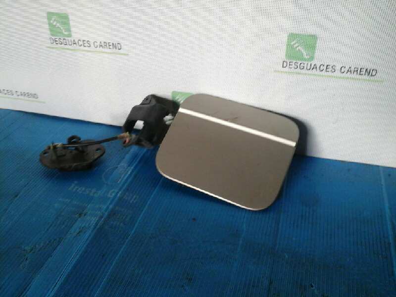 TAPA EXTERIOR COMBUSTIBLE