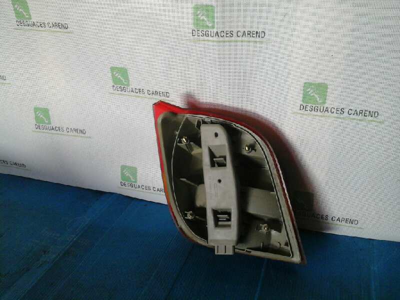 PILOTO TRASERO DERECHO