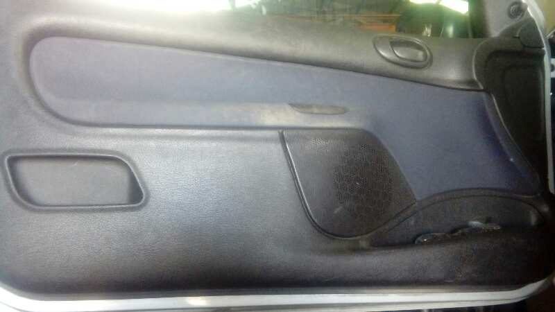 GUARNECIDO PUERTA DELANTERA IZQUIERDA