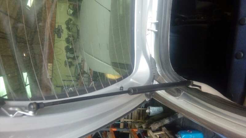 AMORTIGUADORES MALETERO - PORTON