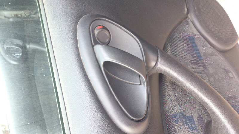 MANETA INTERIOR TRASERA IZQUIERDA